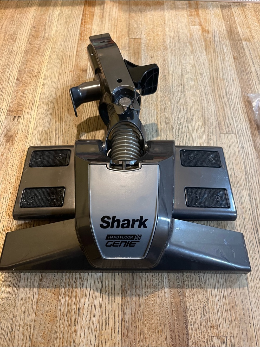 Shark Hardwood Genie Rocket Dust Aw Head Attachment for HV320 UV450 with Pad